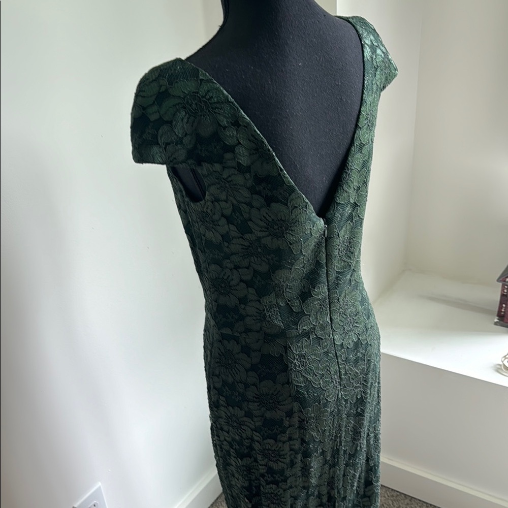 Vera Wang Deep Green Lace Maxi Dress - Picture 3 of 3